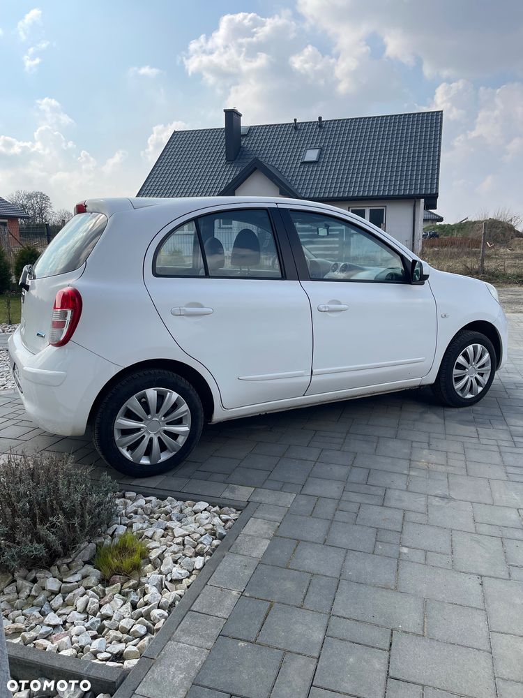 Nissan Micra 1.2 Bild der Frau - 7