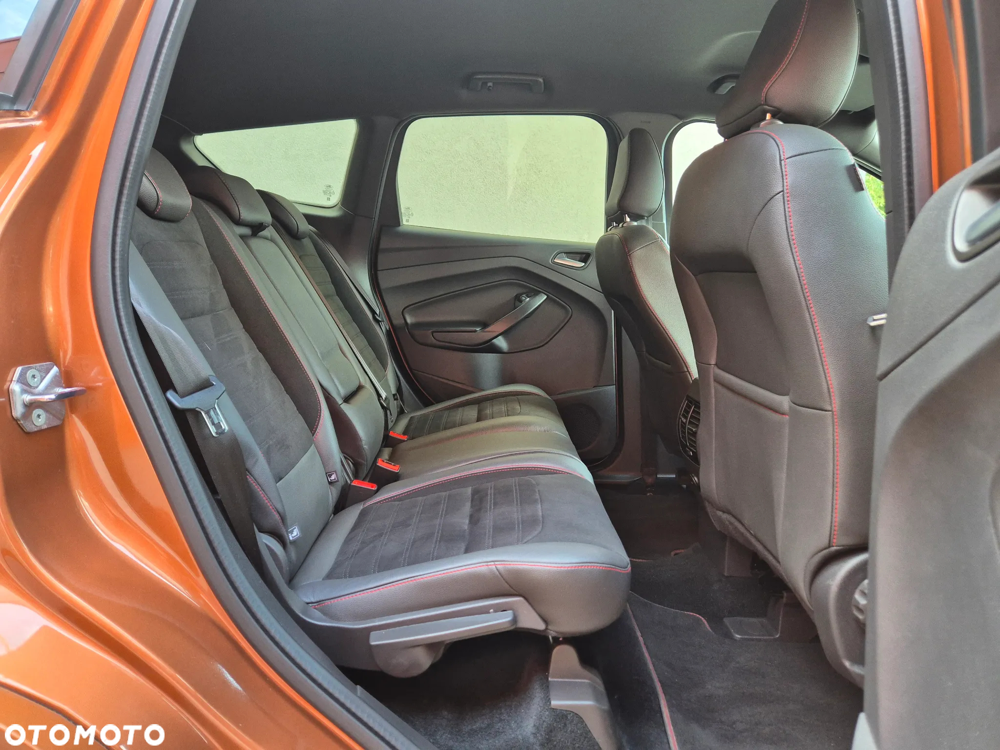 Ford Kuga 1.5 EcoBoost 4x4 ST-Line - 15