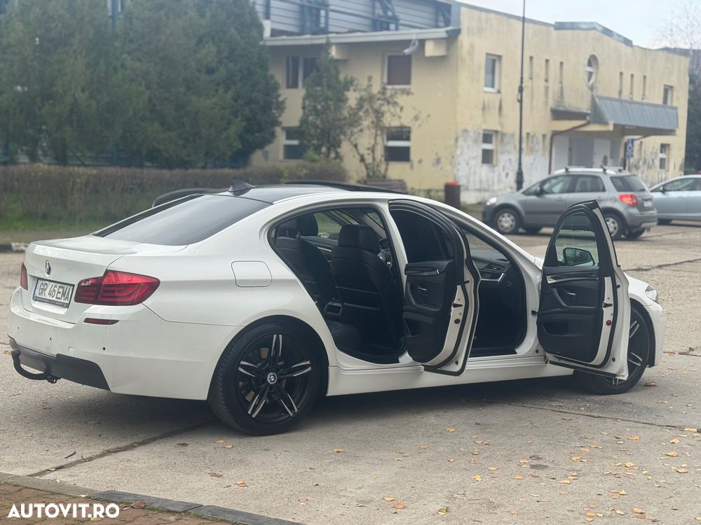 BMW Seria 5 530d Touring Sport-Aut. Modern Line - 7