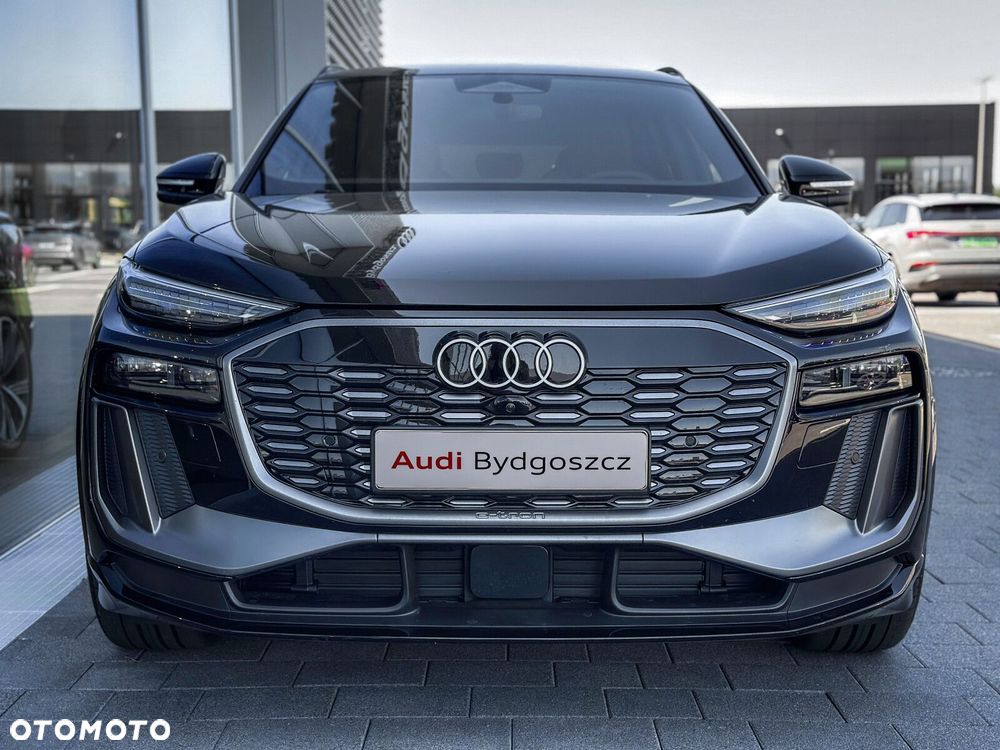 Audi Q6 e-tron - 4