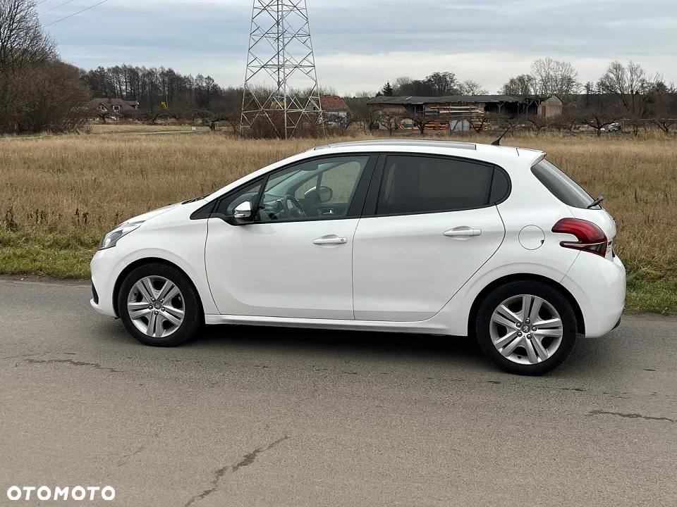 Peugeot 208 PureTech 82 Start & Stop Style - 3