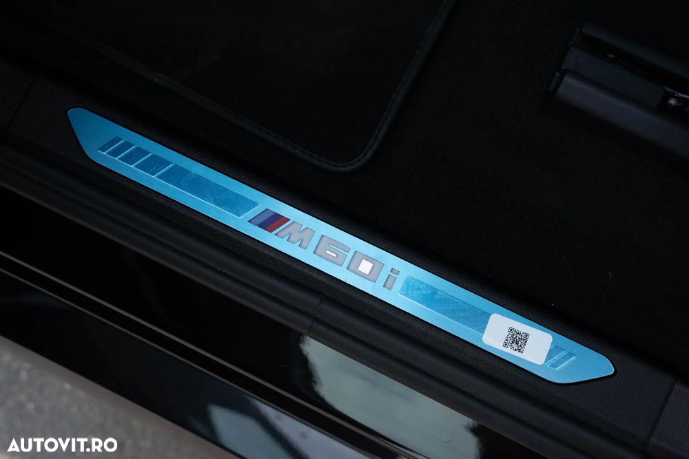 BMW X7 M60i xDrive AT MHEV - 23