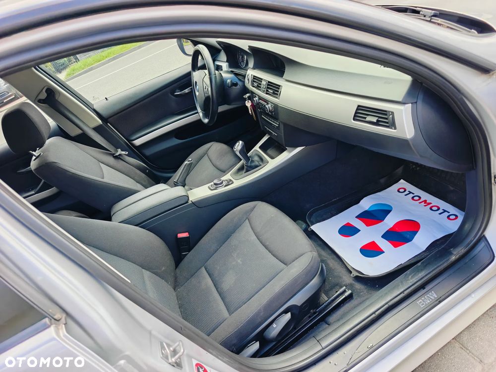 BMW Seria 3 316d Edition Luxury Line Purity - 17