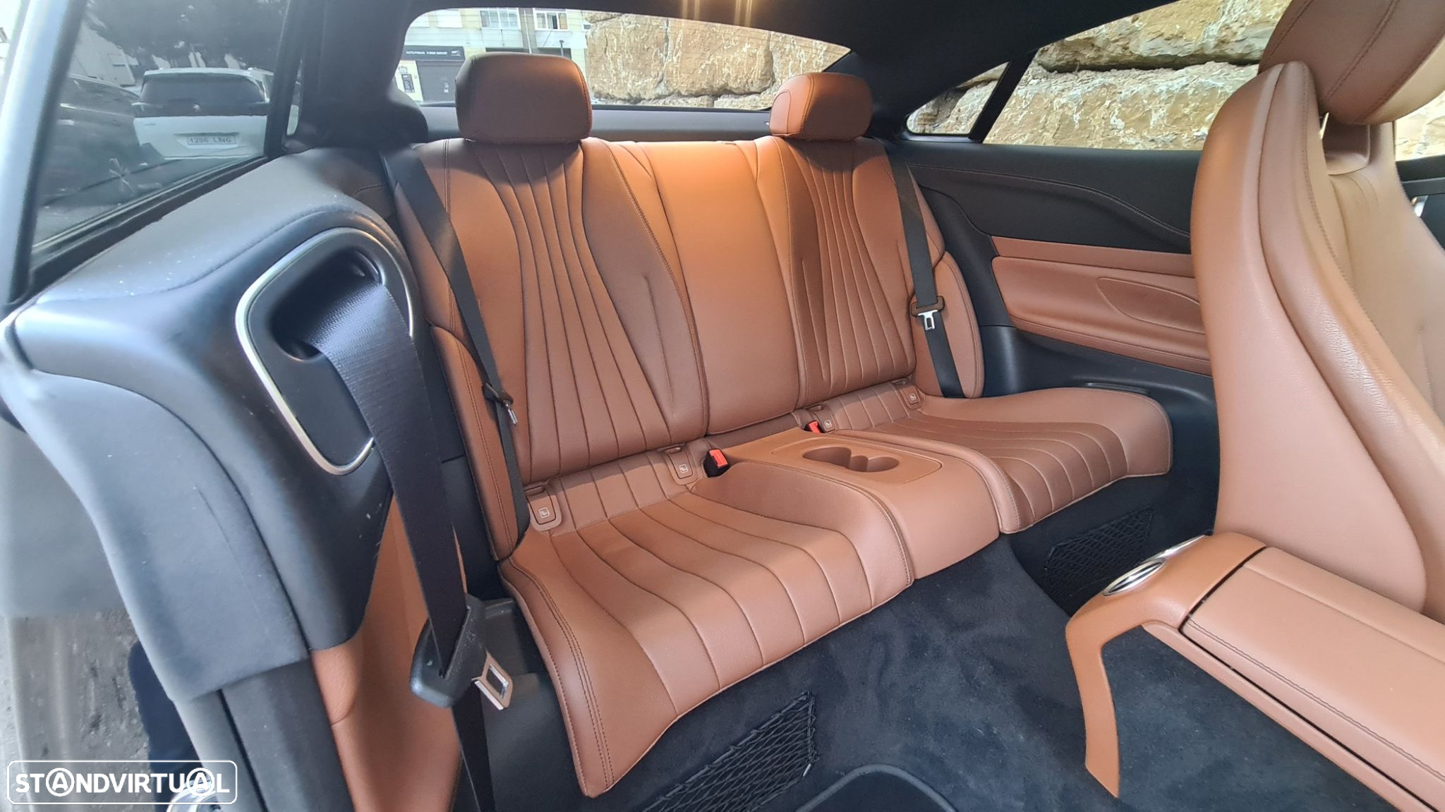 Mercedes-Benz E 220 - 52