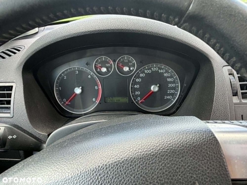 Ford Focus C-Max - 12