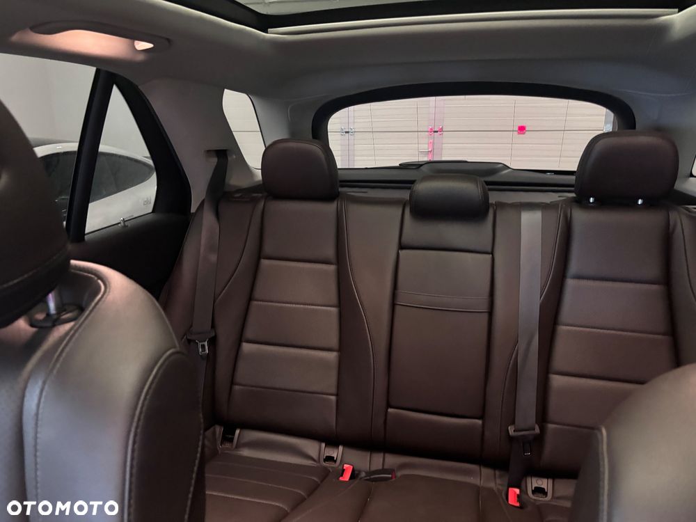 Mercedes-Benz GLE - 21