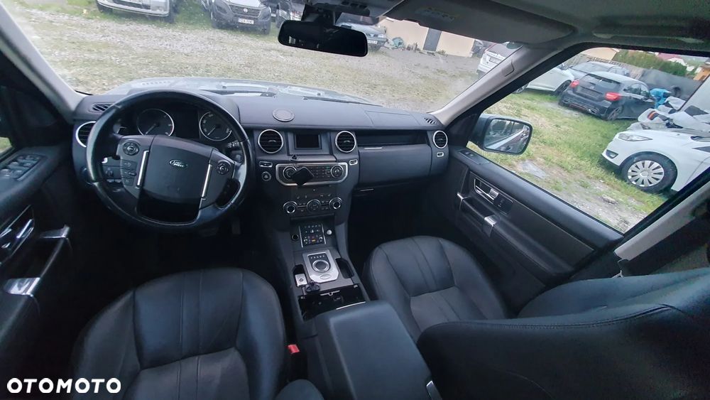 Land Rover Discovery TD V6 HSE - 11