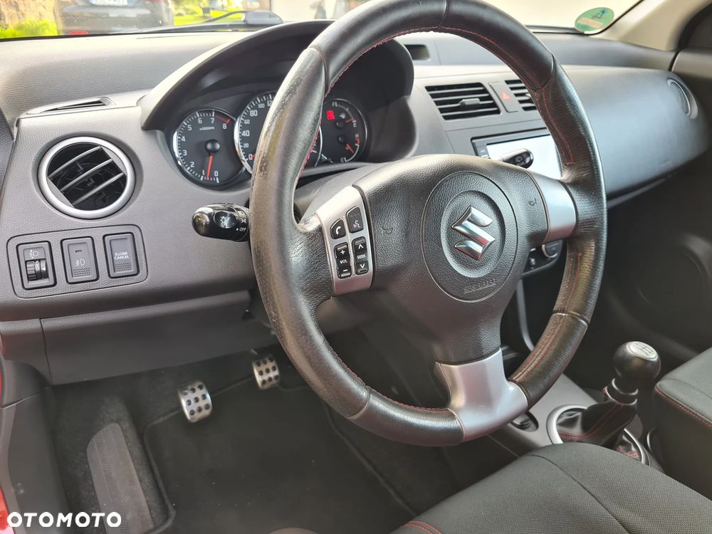 Suzuki Swift 1.6 Sport - 20