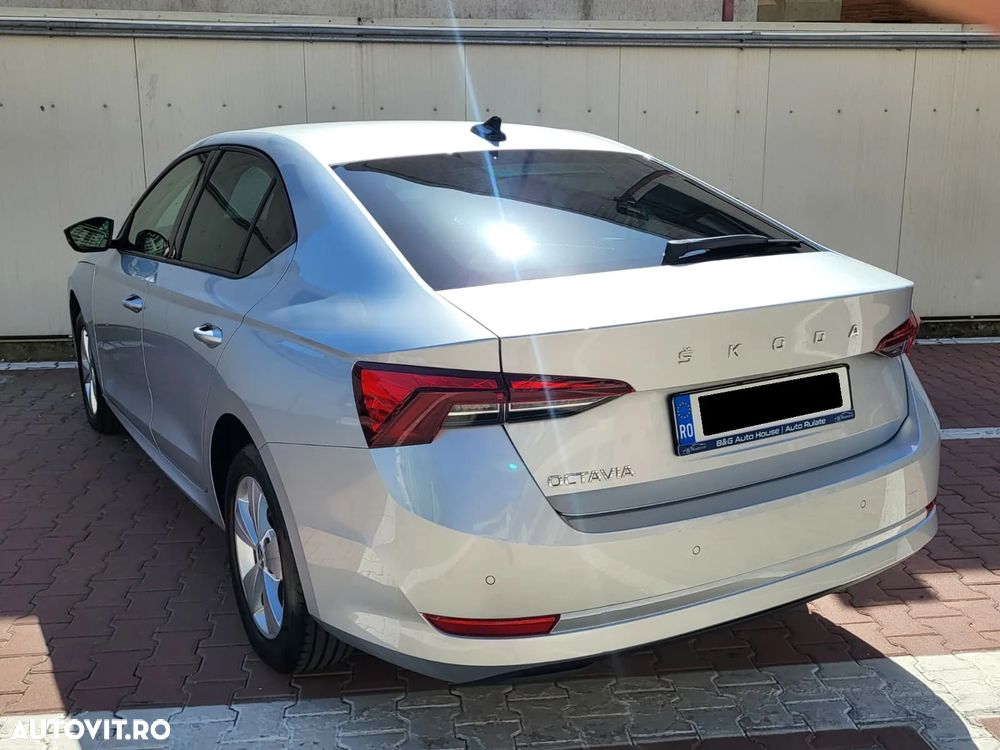 Skoda Octavia 1.5 TSI Ambition - 3