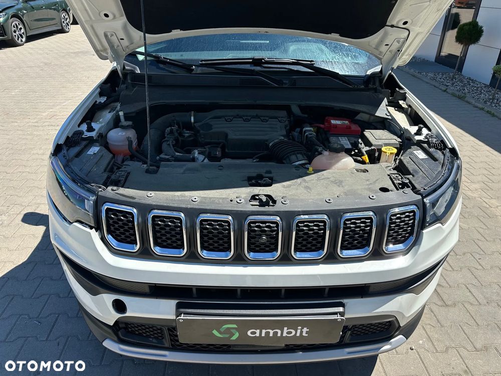 Jeep Compass - 15