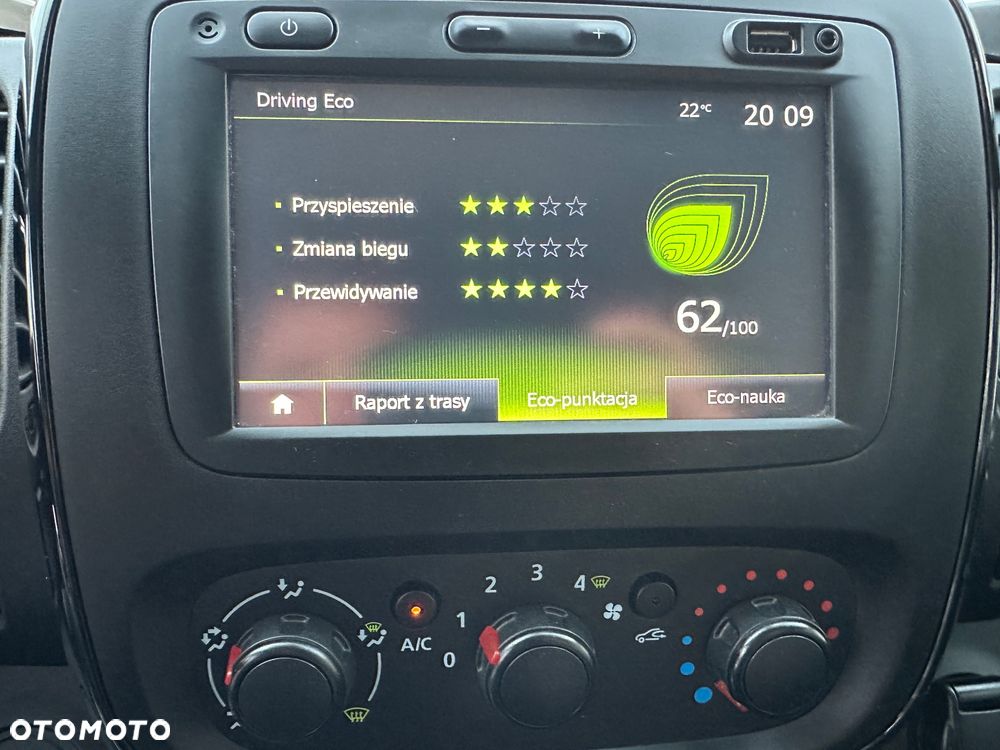 Renault Trafic L2H1 Długi 1.6 DCi 125KM Klima Webasto REGAŁY - 30