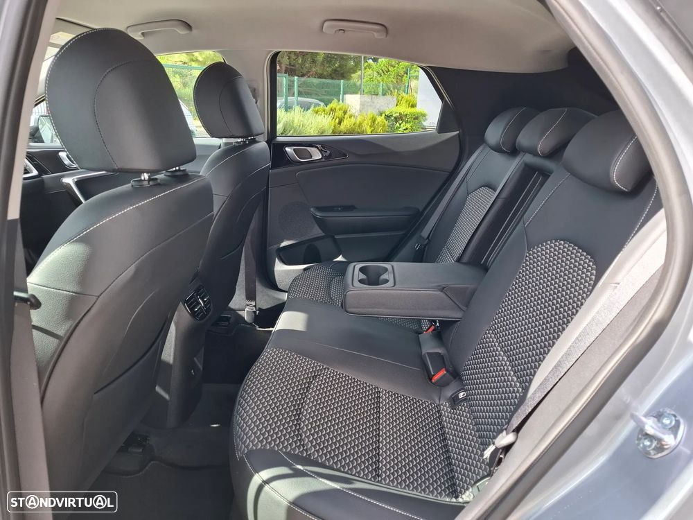 Kia XCeed 1.0 T-GDI Drive - 27