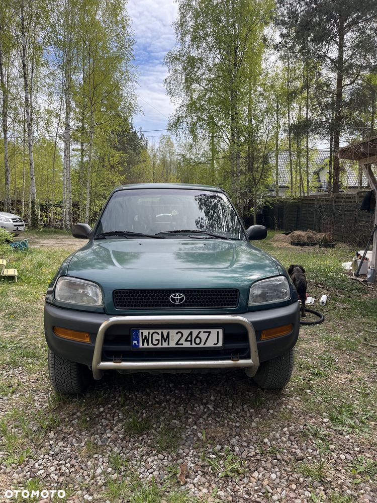 Toyota RAV4 - 11