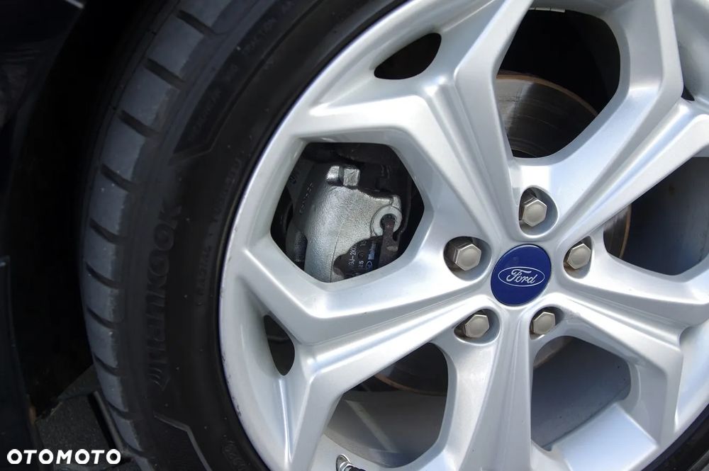 Ford S-Max 2.0 TDCi DPF Titanium X - 38