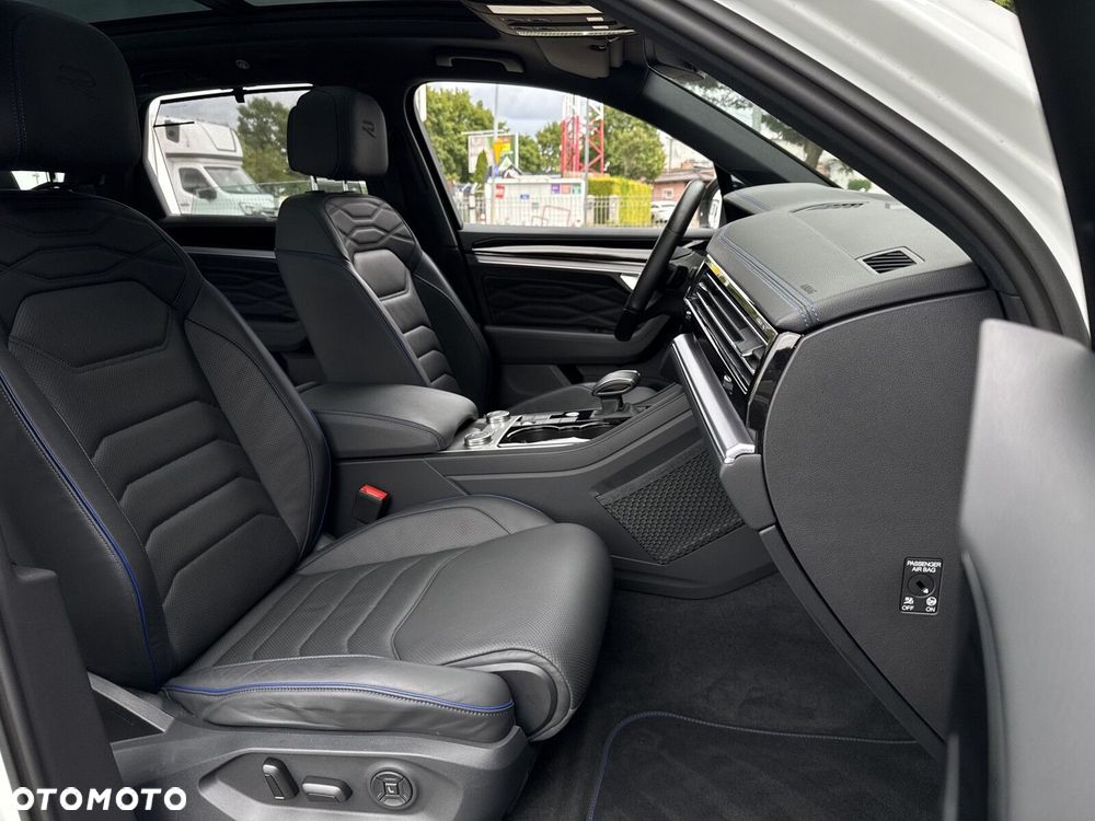 Volkswagen Touareg 3.0 V6 TFSI PHEV 340kW 4Motion R - 12