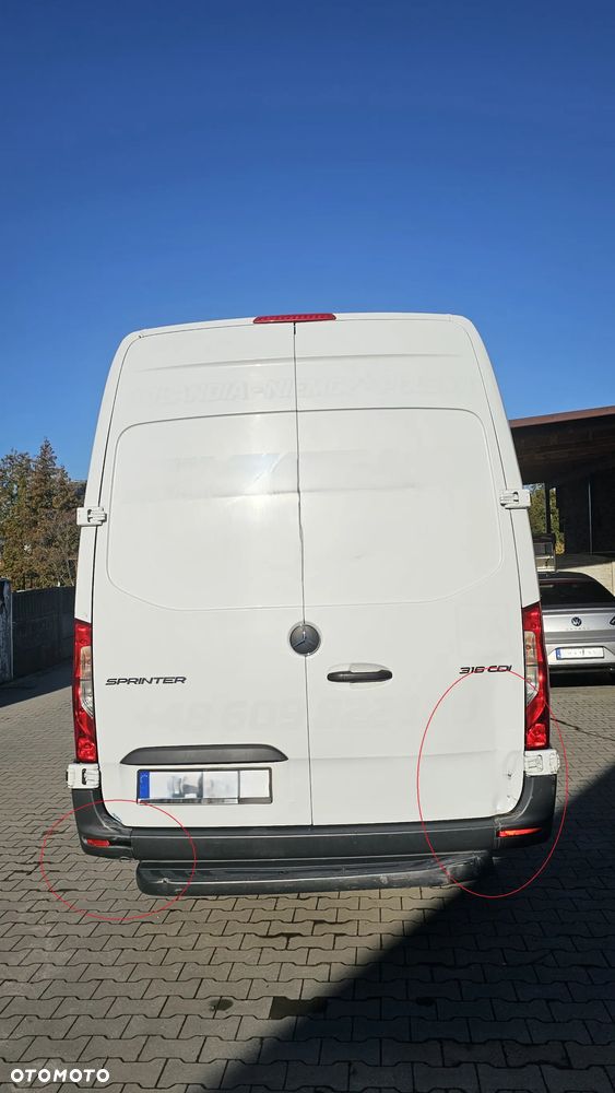 Mercedes-Benz Sprinter 907.235 - 3