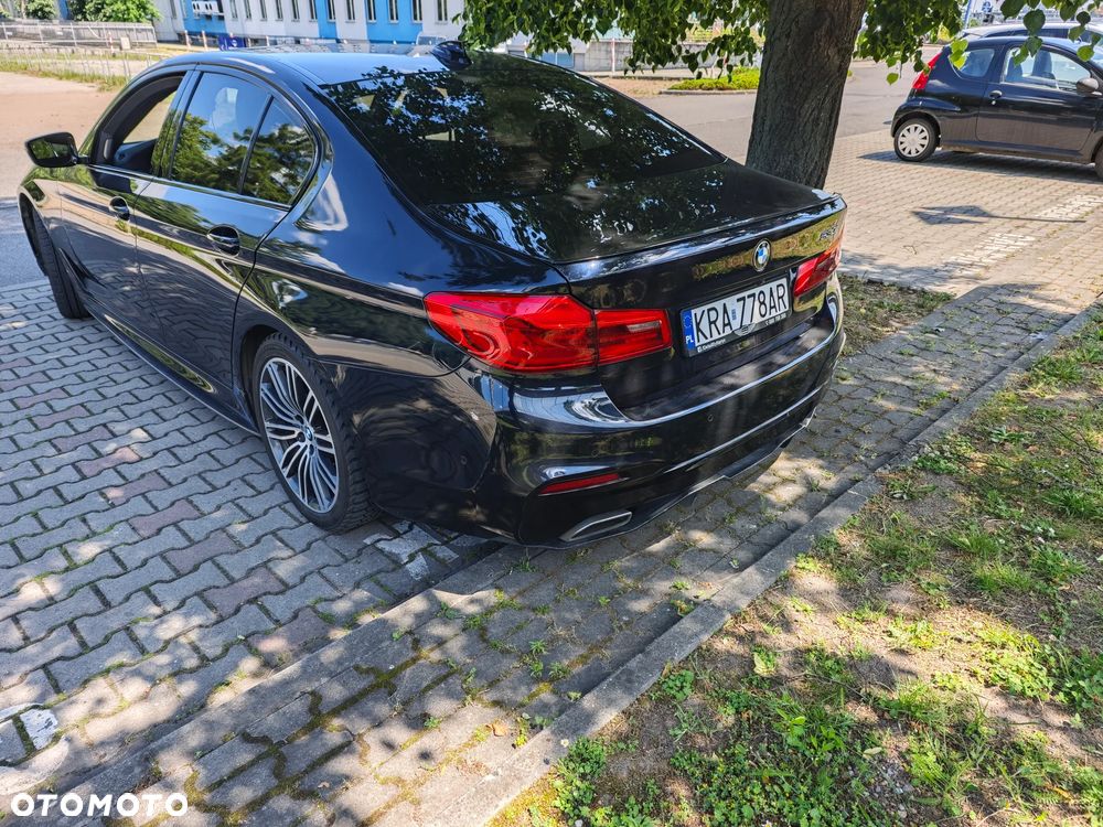BMW Seria 5 530i Sport Line - 2