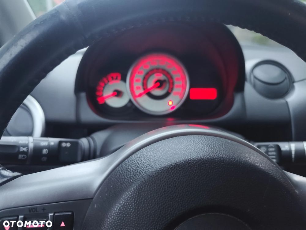 Mazda 2 - 40