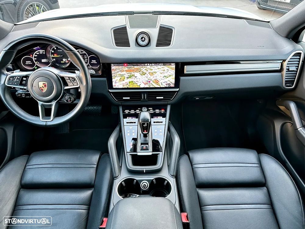 Porsche Cayenne E-Hybrid - 9