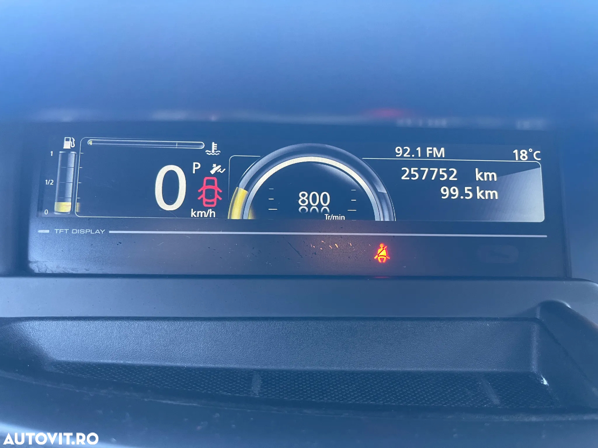 Renault Scenic dCi 110 EDC Paris - 24