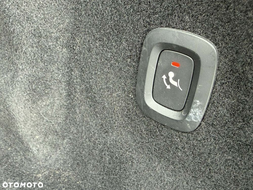 Volvo XC 60 D4 AWD Geartronic RDesign - 10