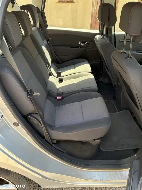 Renault Scenic 1.5 dCi Dynamique - 6