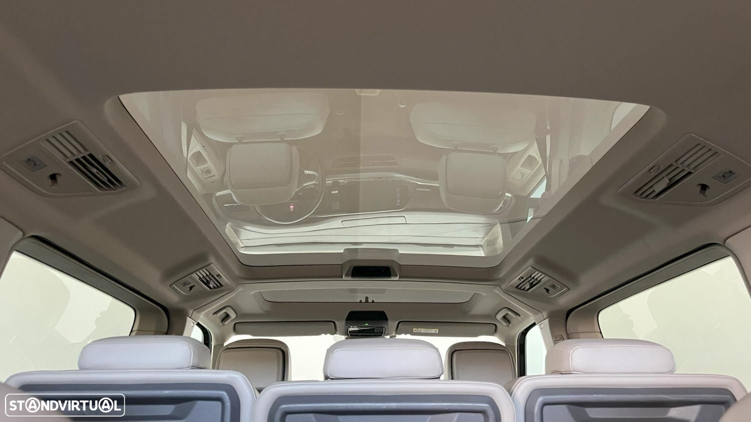 VW Multivan 2.0 TDI Style Longa DSG - 22
