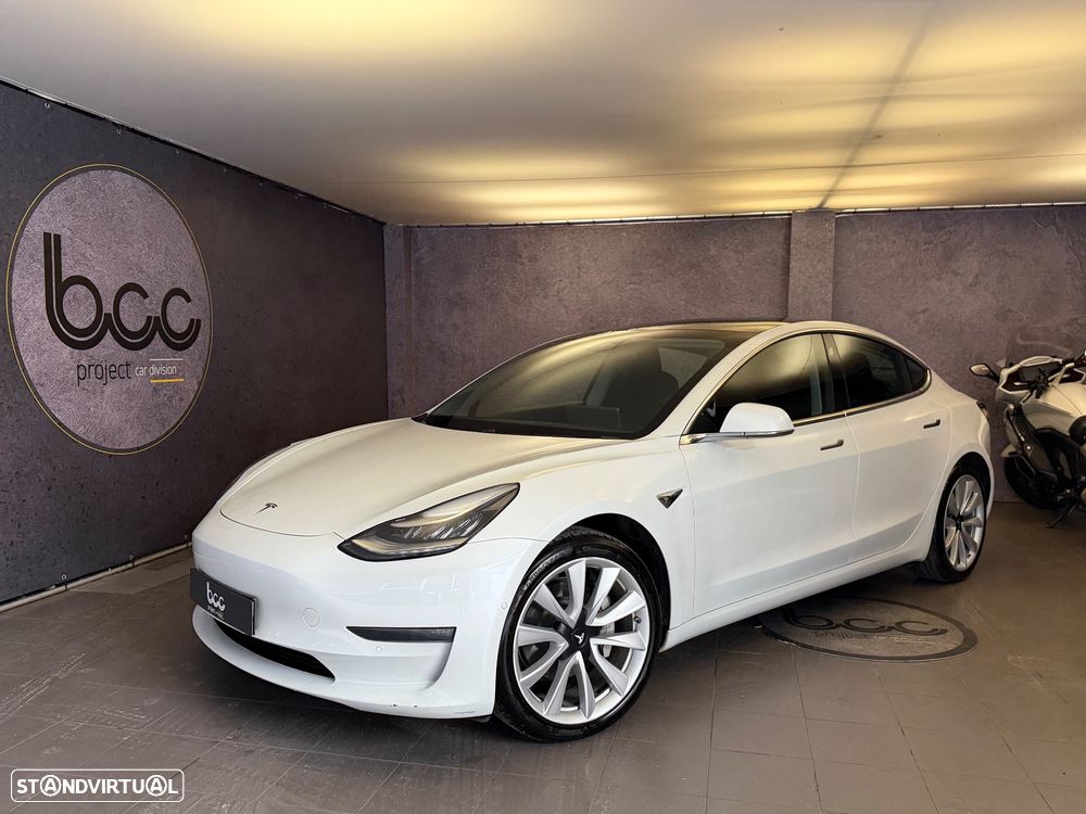 Tesla Model 3 Long-Range Dual Motor AWD - 3