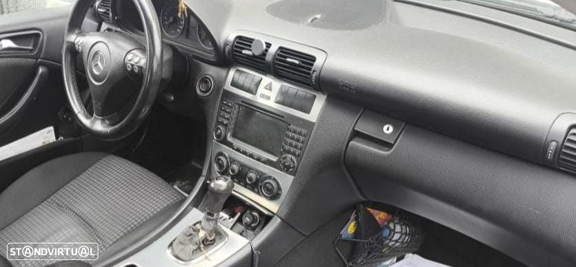Mercedes-Benz C 220 CDi Sport Coupé Classic Aut. - 3