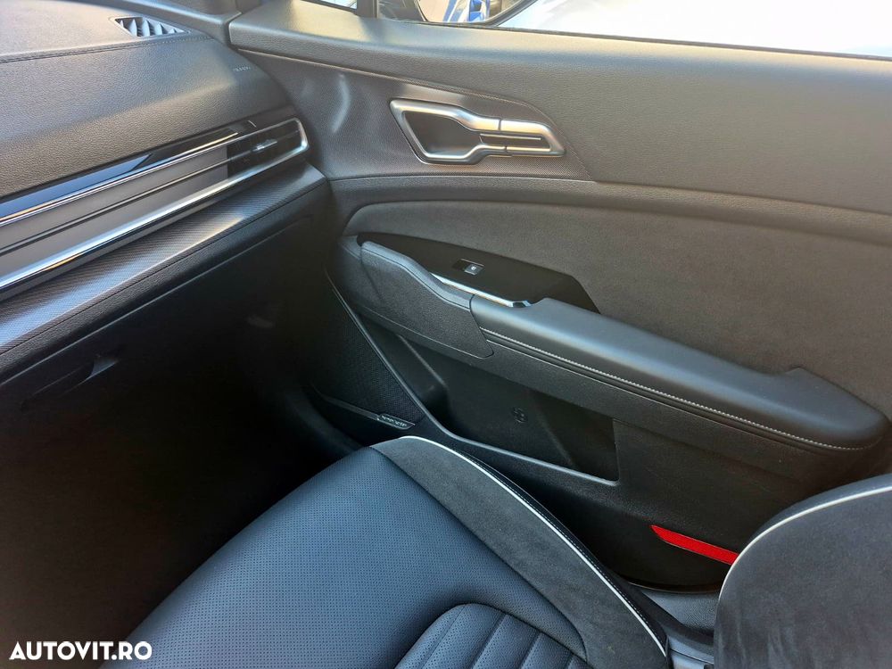 Kia Sportage 1.6 T-GDI HEV 6AT 4x2 GT Line - 24