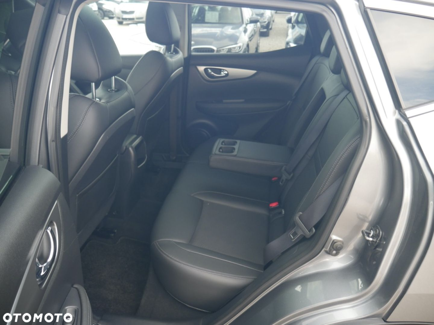 Nissan Qashqai - 16