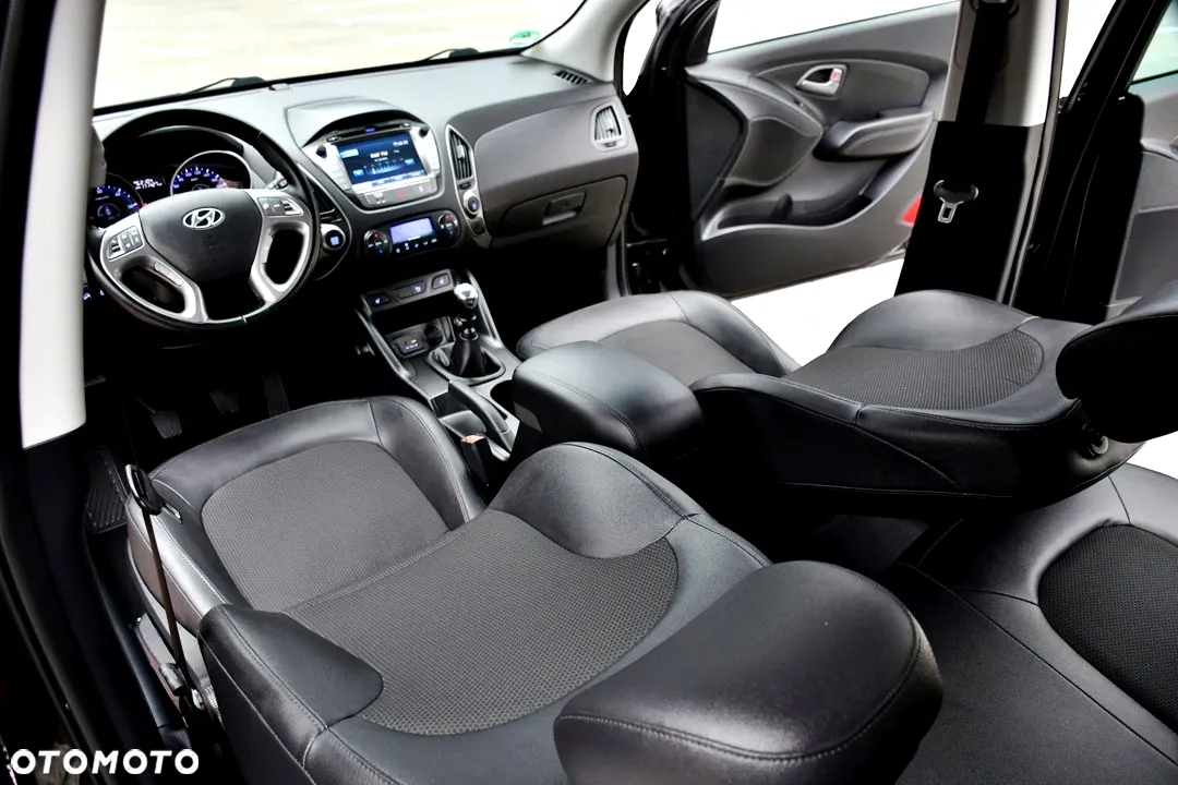 Hyundai ix35 1.7 CRDi Premium 2WD - 35