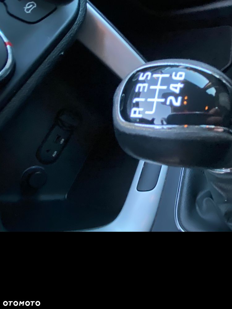 Kia Ceed 1.6 CRDi 128 ISG Spirit - 14