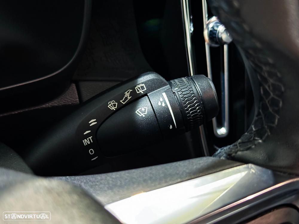 Volvo XC 40 Recharge 69 kWh Single Motor Plus - 45