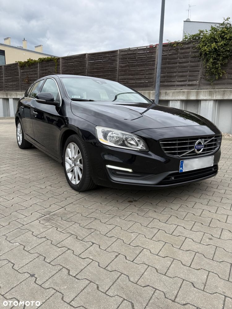 Volvo V60 D4 Drive-E Momentum - 2