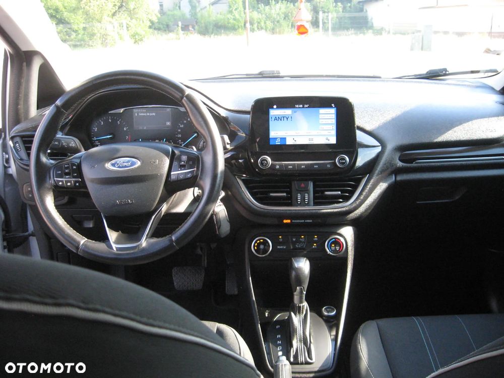 Ford Fiesta 1.0 EcoBoost S&S TREND - 14