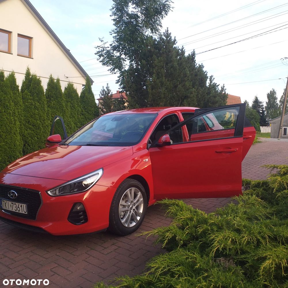 Hyundai i30 blue 1.4 Classic - 6