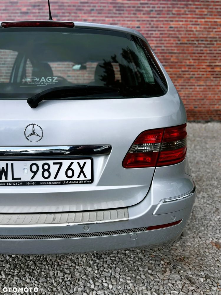 Mercedes-Benz Klasa B - 32