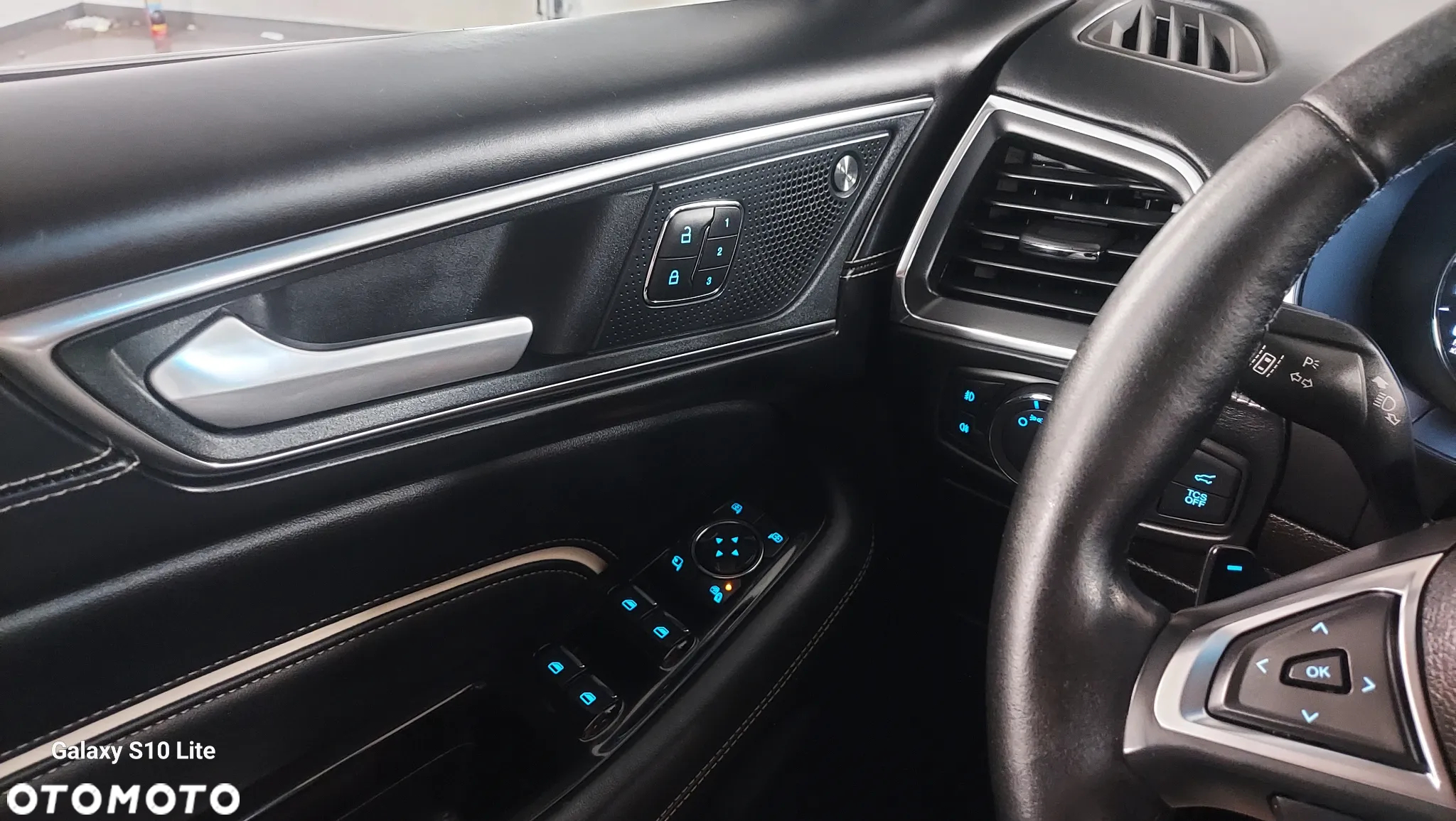 Ford Edge 2.0 EcoBlue Bi-Turbo 4x4 Vignale - 22