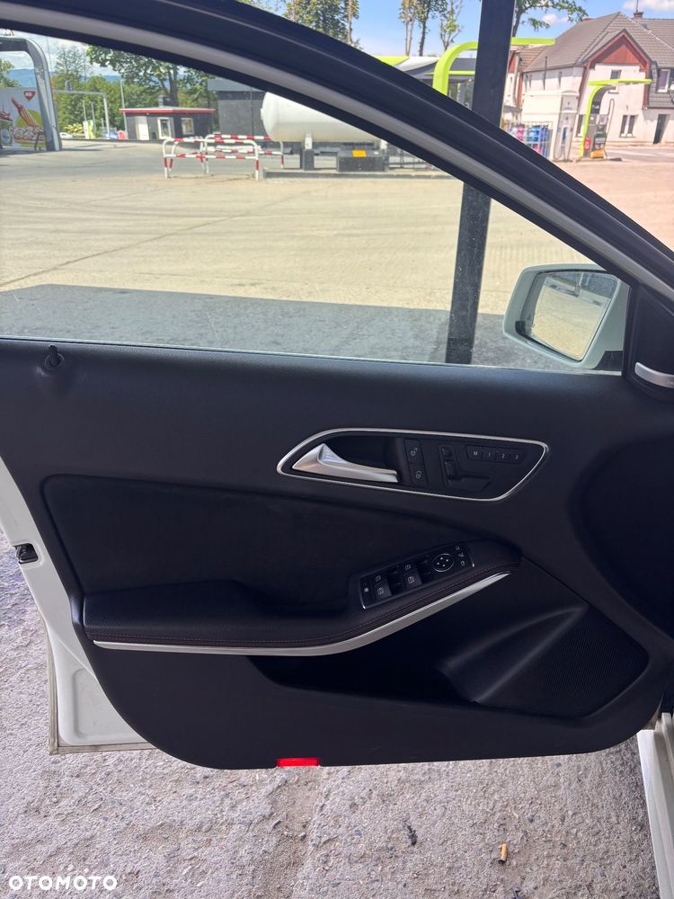 Mercedes-Benz Klasa A 250 Sport - 17
