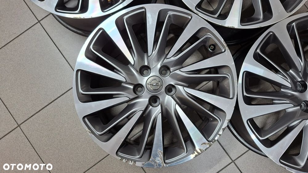 Felgi Aluminiowe 18 Opel Astra K 5x105 ET 44 - 2