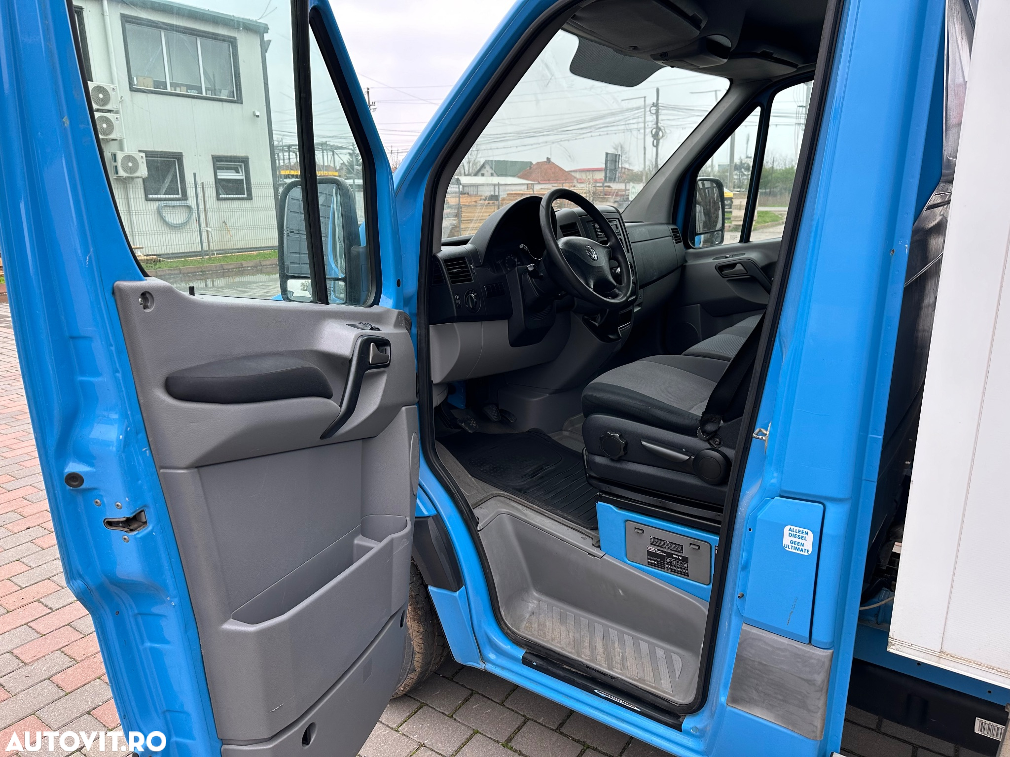 Volkswagen Crafter Autoutilitara Furgon - 21