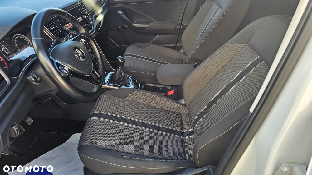 Volkswagen T-Roc 1.6 TDI SCR IQ.DRIVE - 17