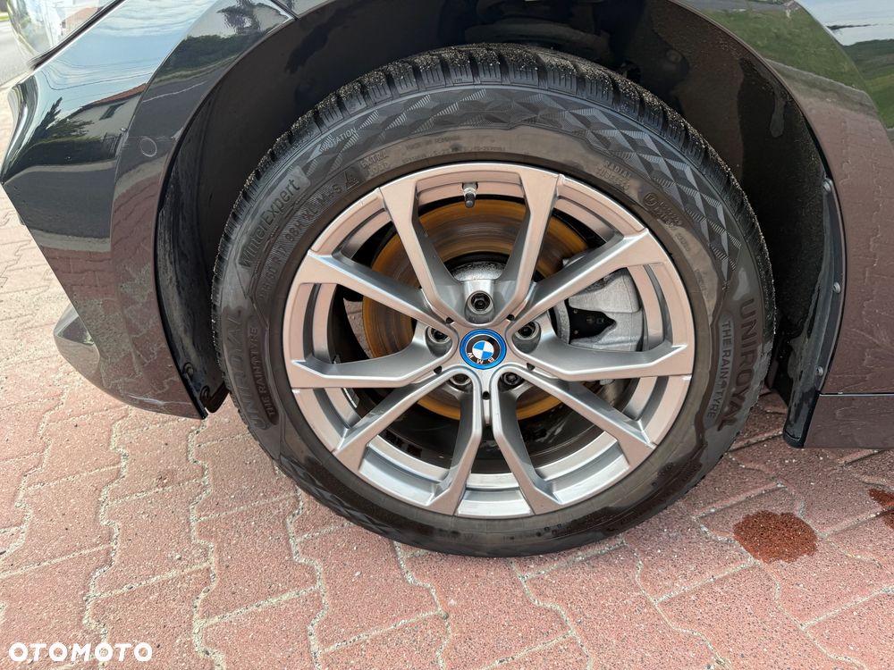 BMW Seria 3 320e PHEV sport - 15