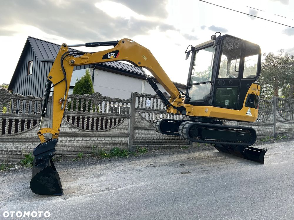 Caterpillar 302.5C * Minikoparka CAT 302.5 * 3 Tony * Długie Ramie * Stan Bardzo Dobry * - 16
