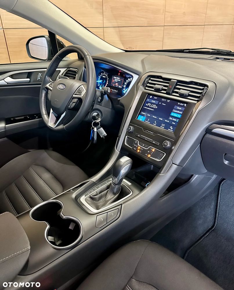 Ford Mondeo - 9