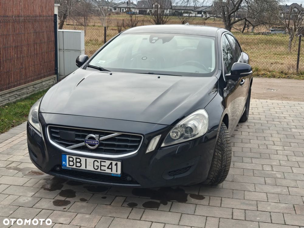 Volvo S60 - 1