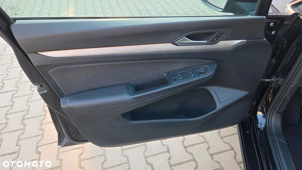 Volkswagen Golf 2.0 TDI Life - 26