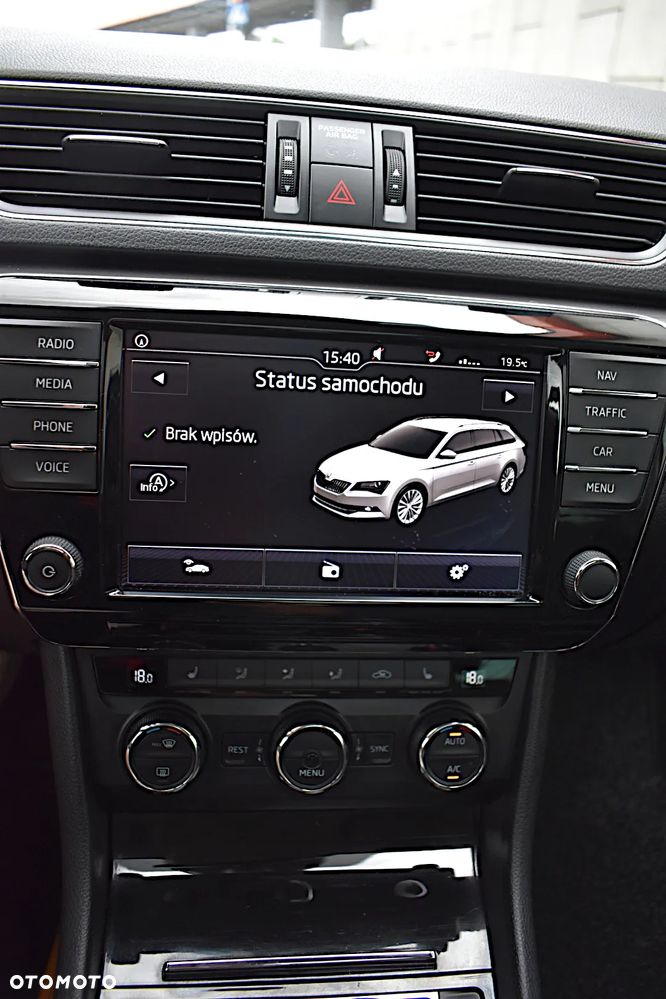 Skoda Superb 1.6 TDI Style - 24