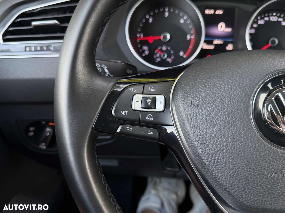 Volkswagen Tiguan 2.0 TDI SCR Comfortline - 25